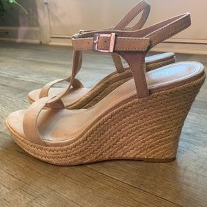 Wedge sandals